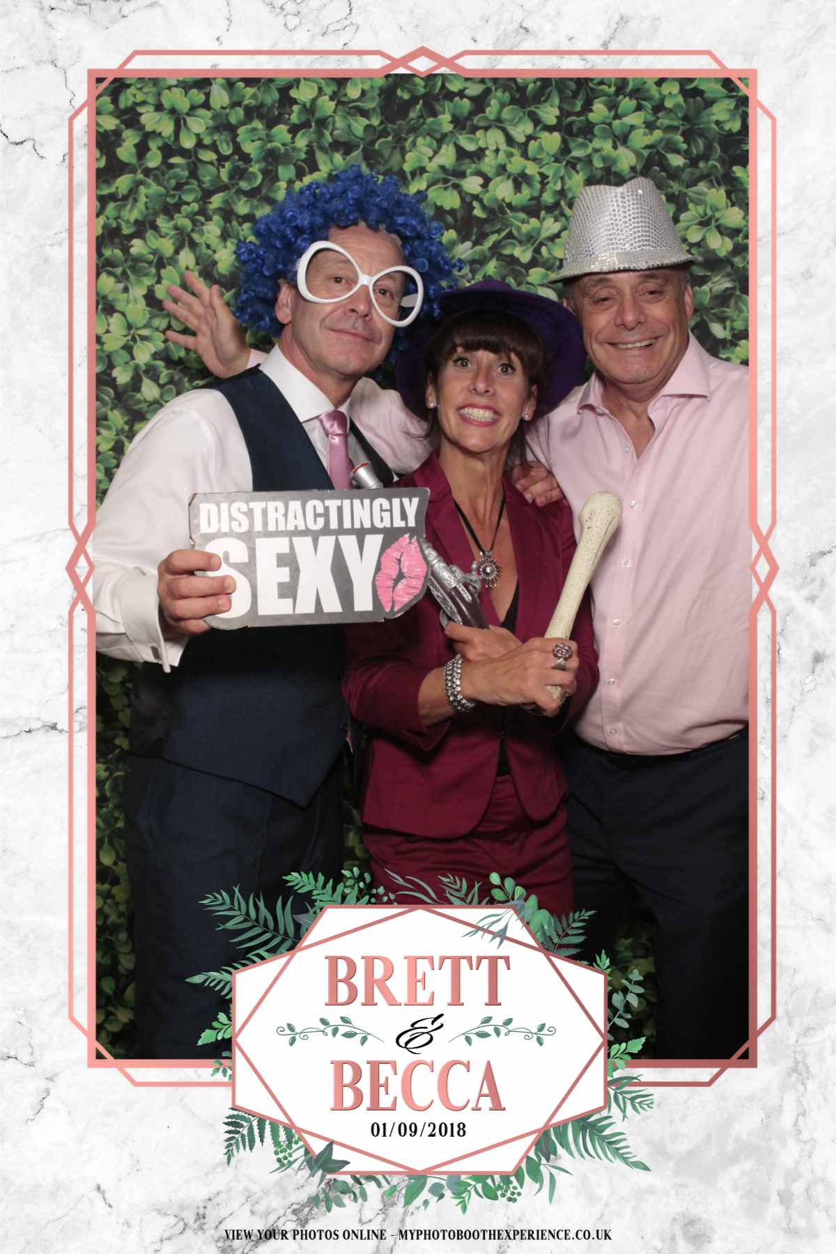 Brett & Becca's Wedding | View more photos from the event at gallery.myphotoboothexperience.co.uk/u/MyPhotoBoothExperienceLtd/Brett-Beccas-Wedding
